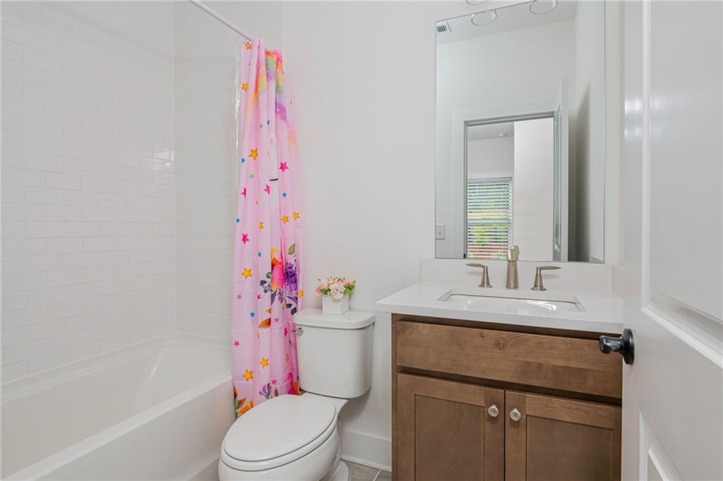 1011 Ridgeview Road
