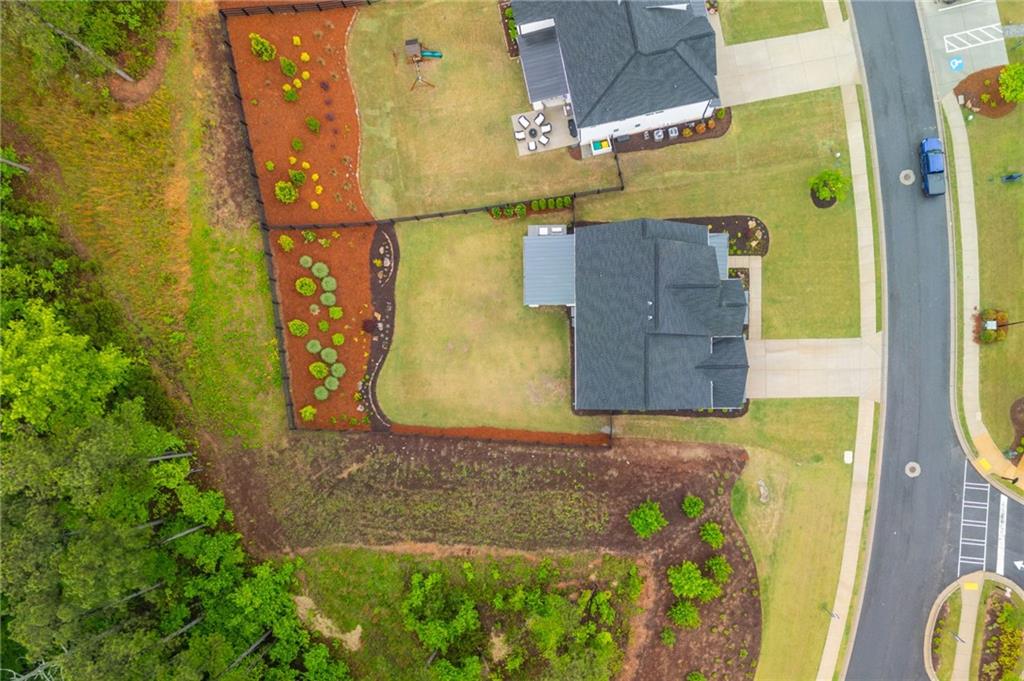 1011 Ridgeview Road