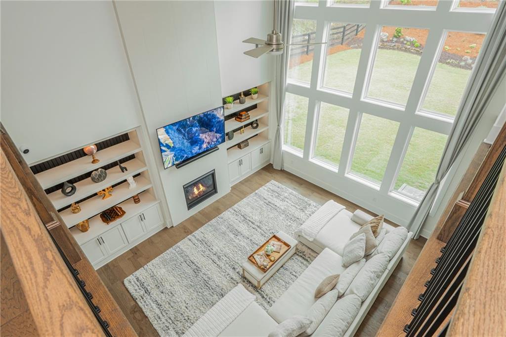 1011 Ridgeview Road