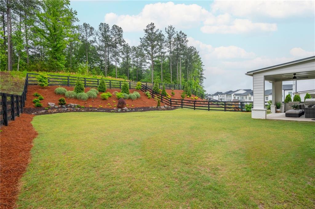 1011 Ridgeview Road