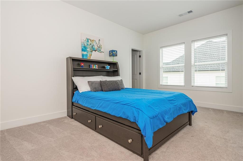 1011 Ridgeview Road