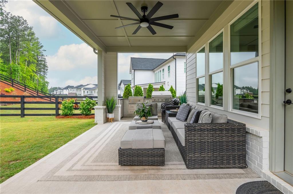 1011 Ridgeview Road