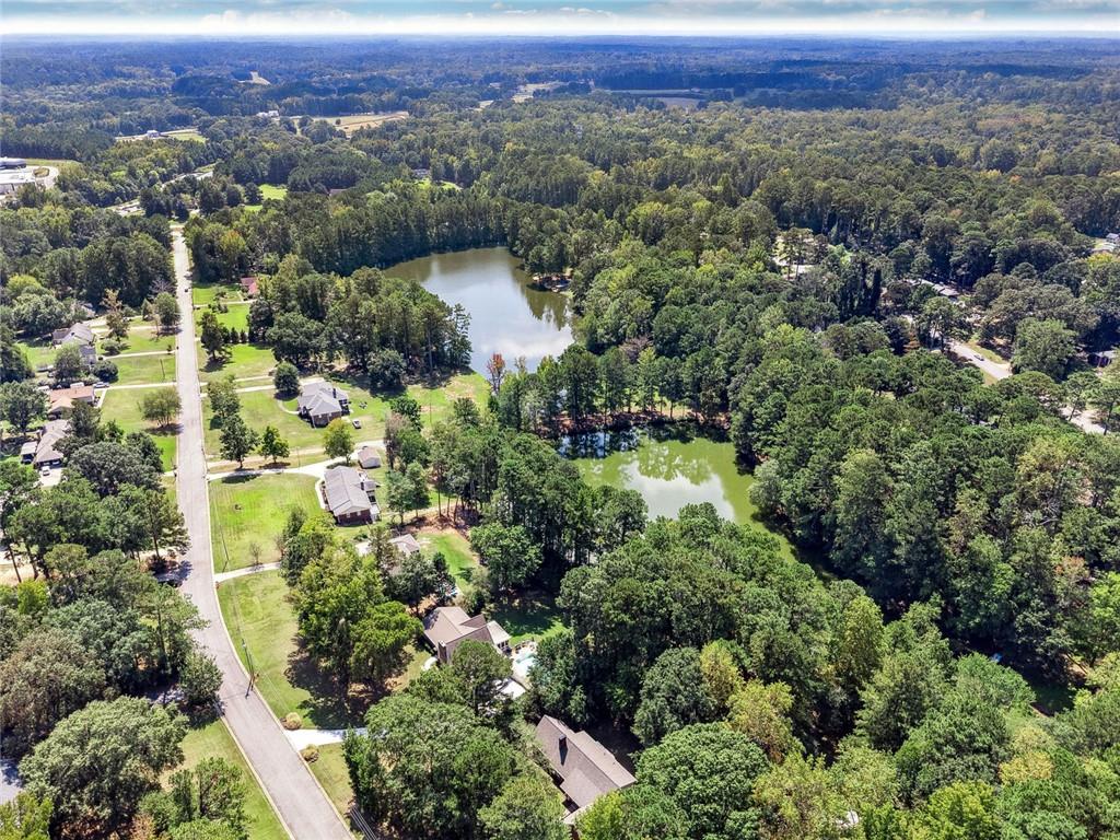 190 Willow Lake Lane