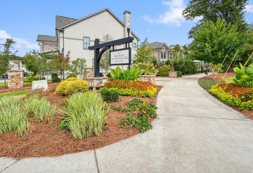 225 Anglin Walk