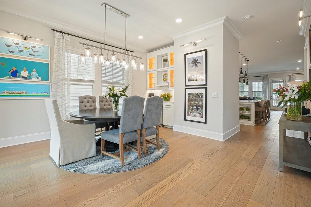 225 Anglin Walk
