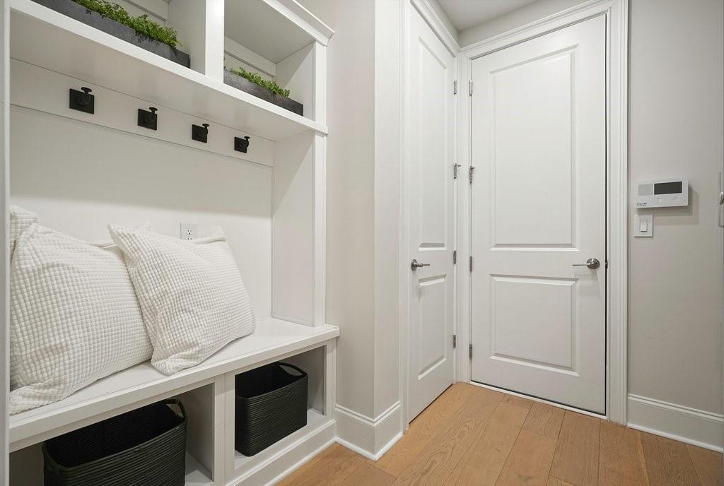225 Anglin Walk