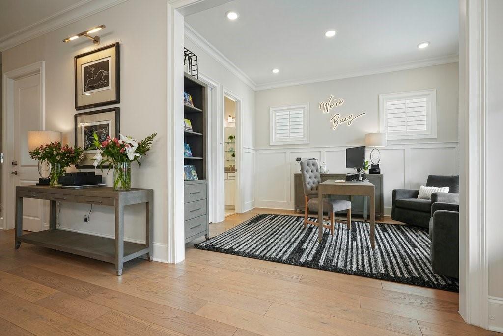 225 Anglin Walk