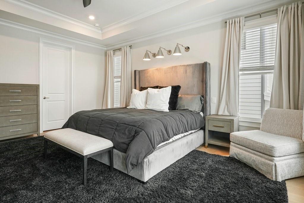 225 Anglin Walk