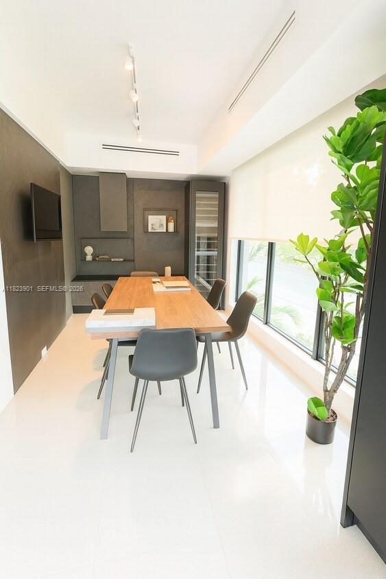 2700 SW 3rd Ave # 2D
