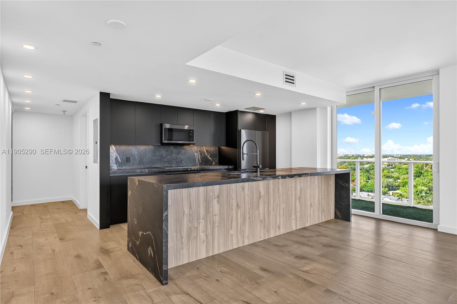 4250 Biscayne Blvd # 1502