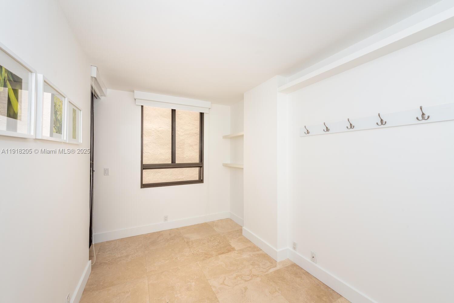 141 Crandon Blvd # 235