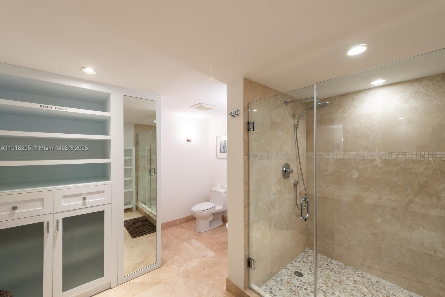 141 Crandon Blvd # 235