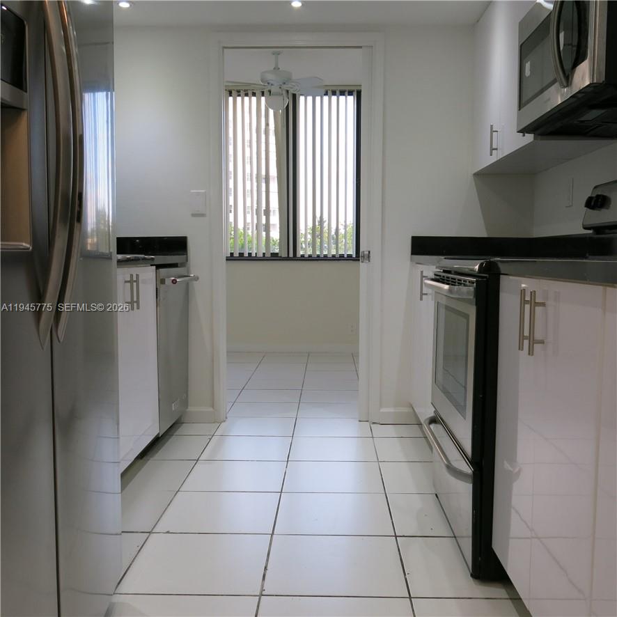 251 Crandon Blvd # 309