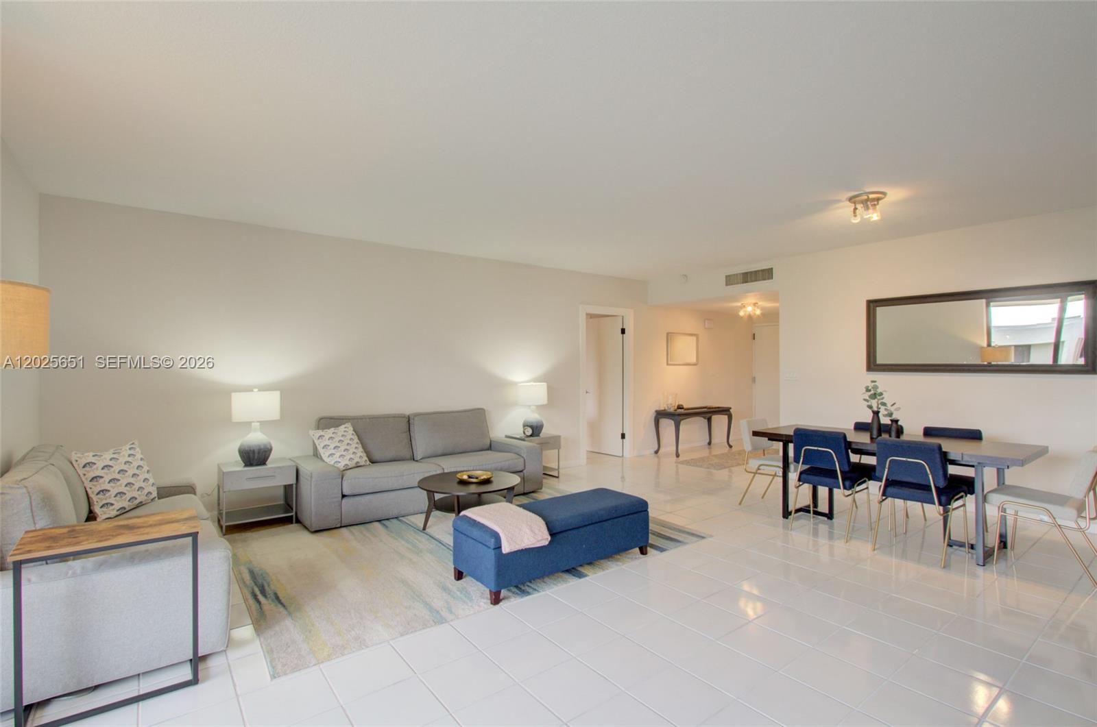181 Crandon Blvd # 405