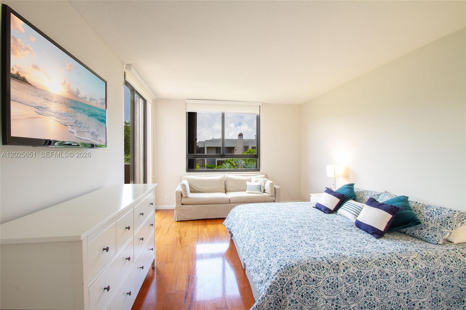 181 Crandon Blvd # 405