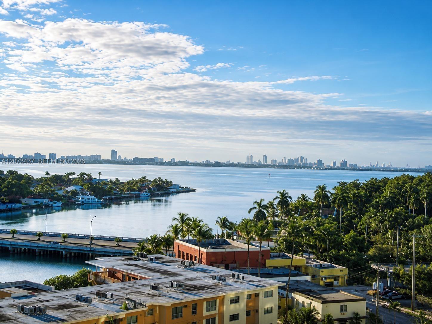 7910 Harbor Island Dr # 904