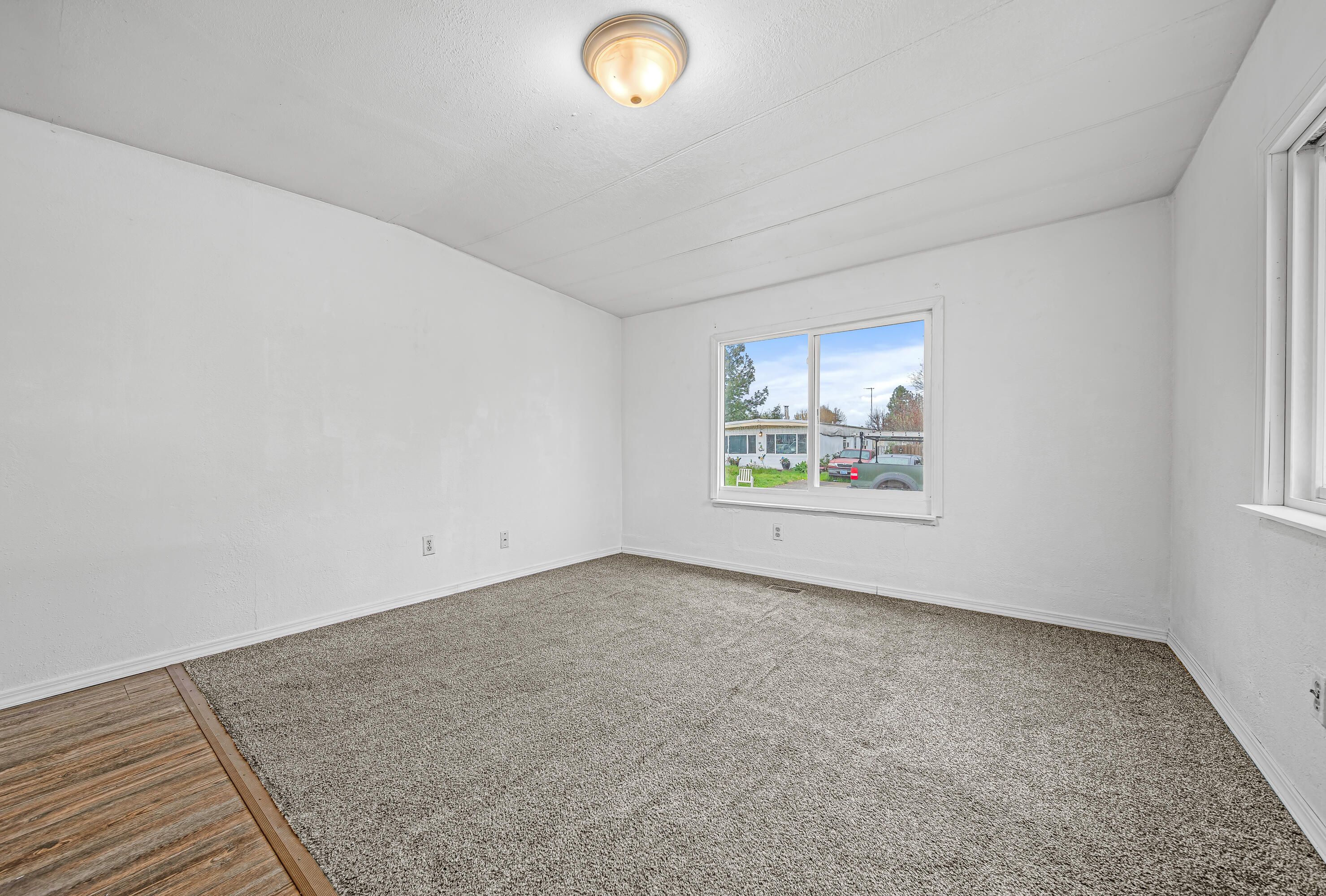3265 Antelope Road, 42
