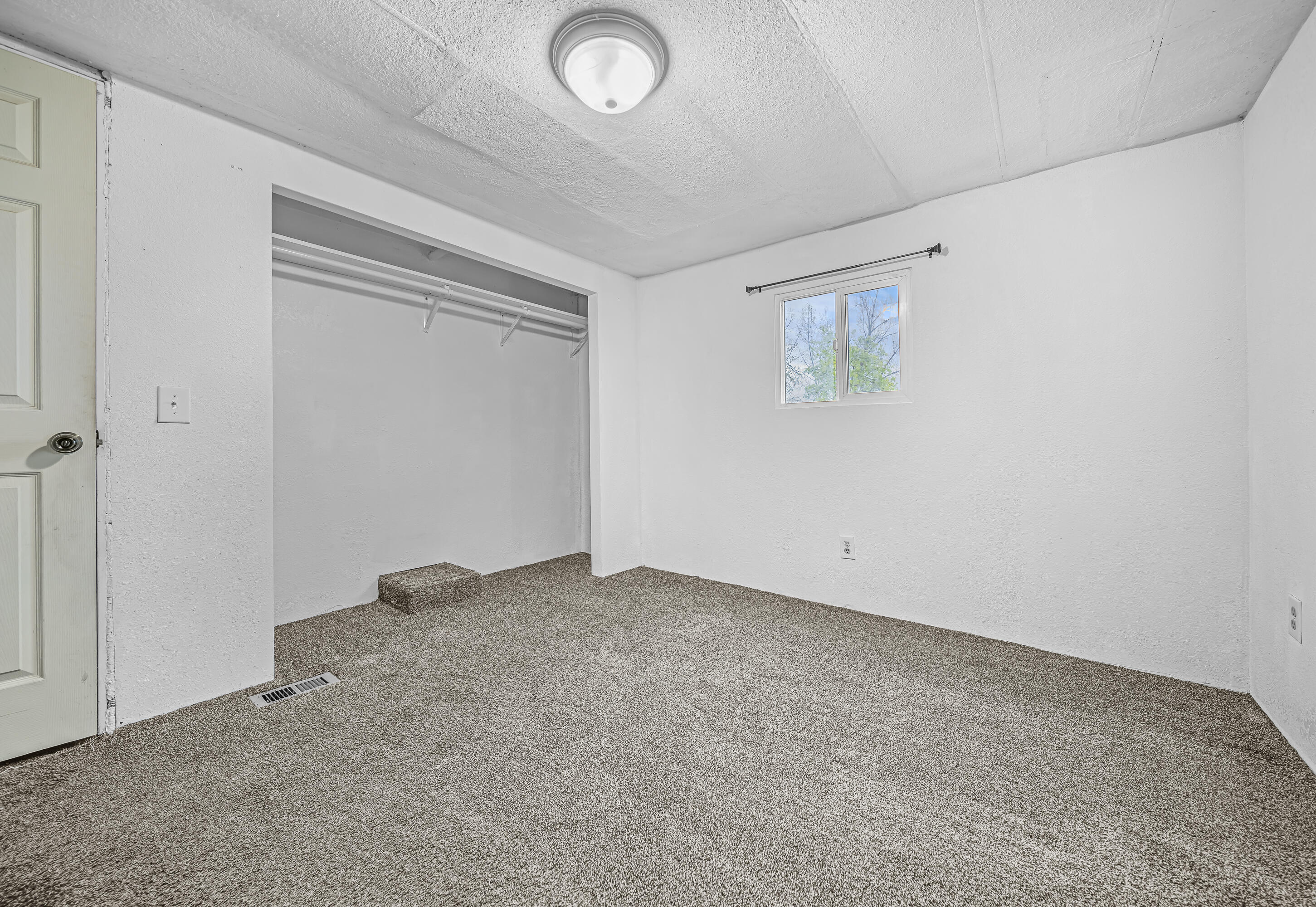 3265 Antelope Road, 42