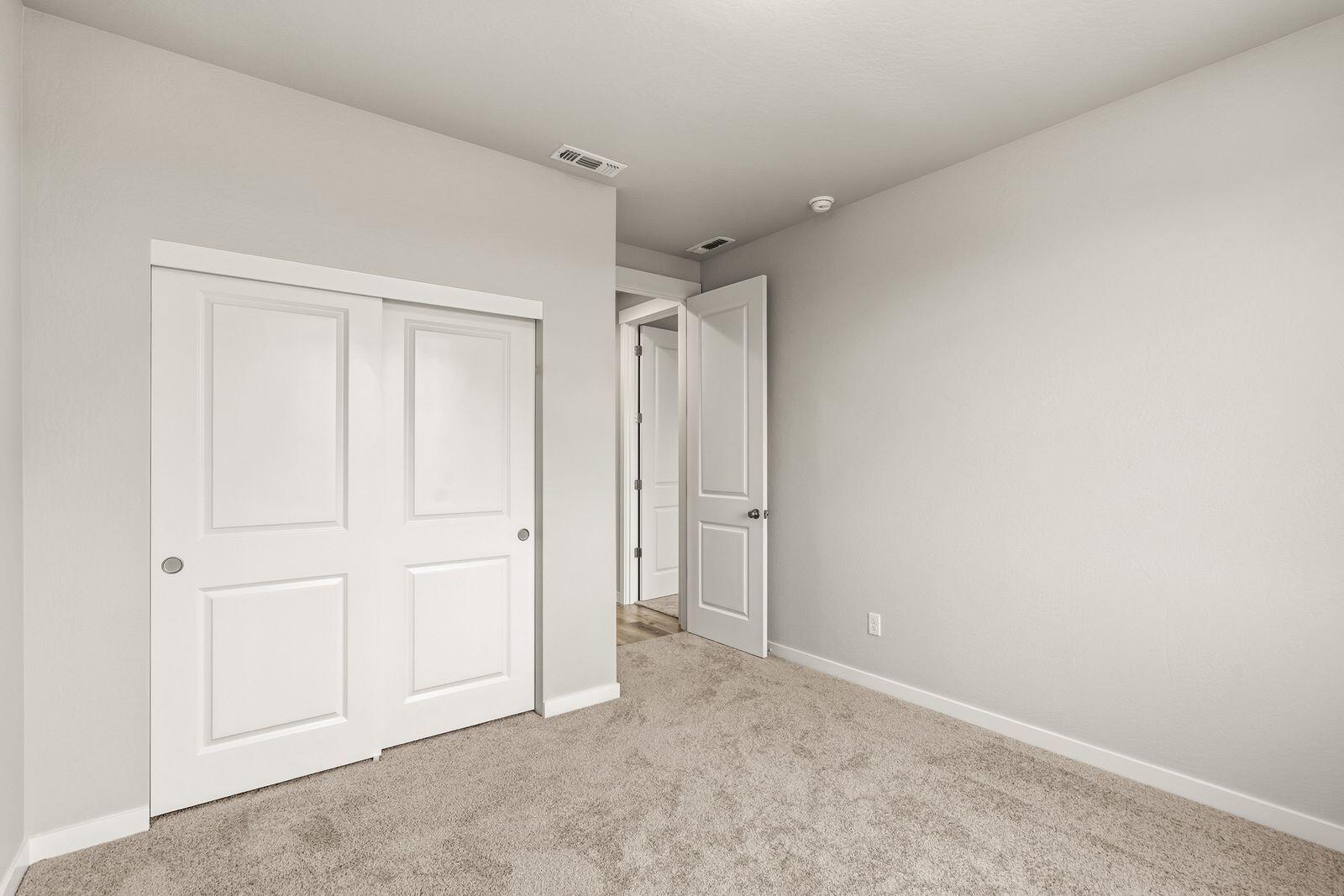 669 Old Waverly Way, 20