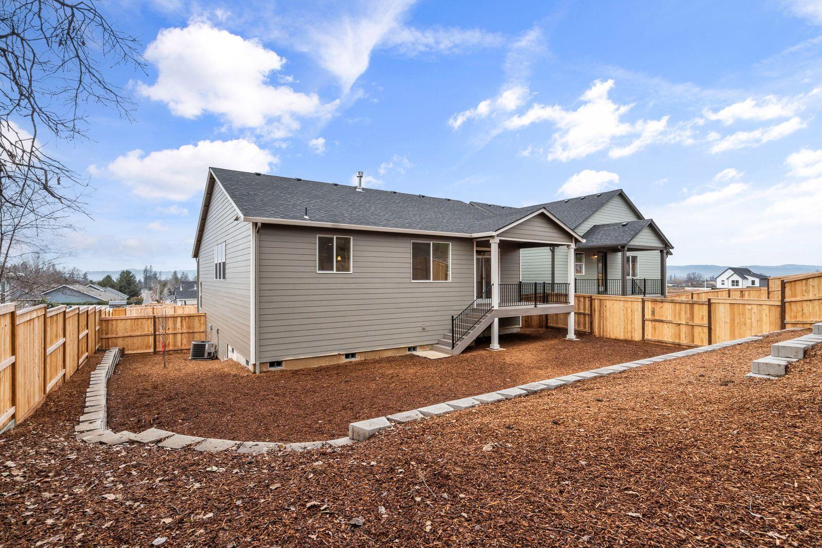 669 Old Waverly Way, 20