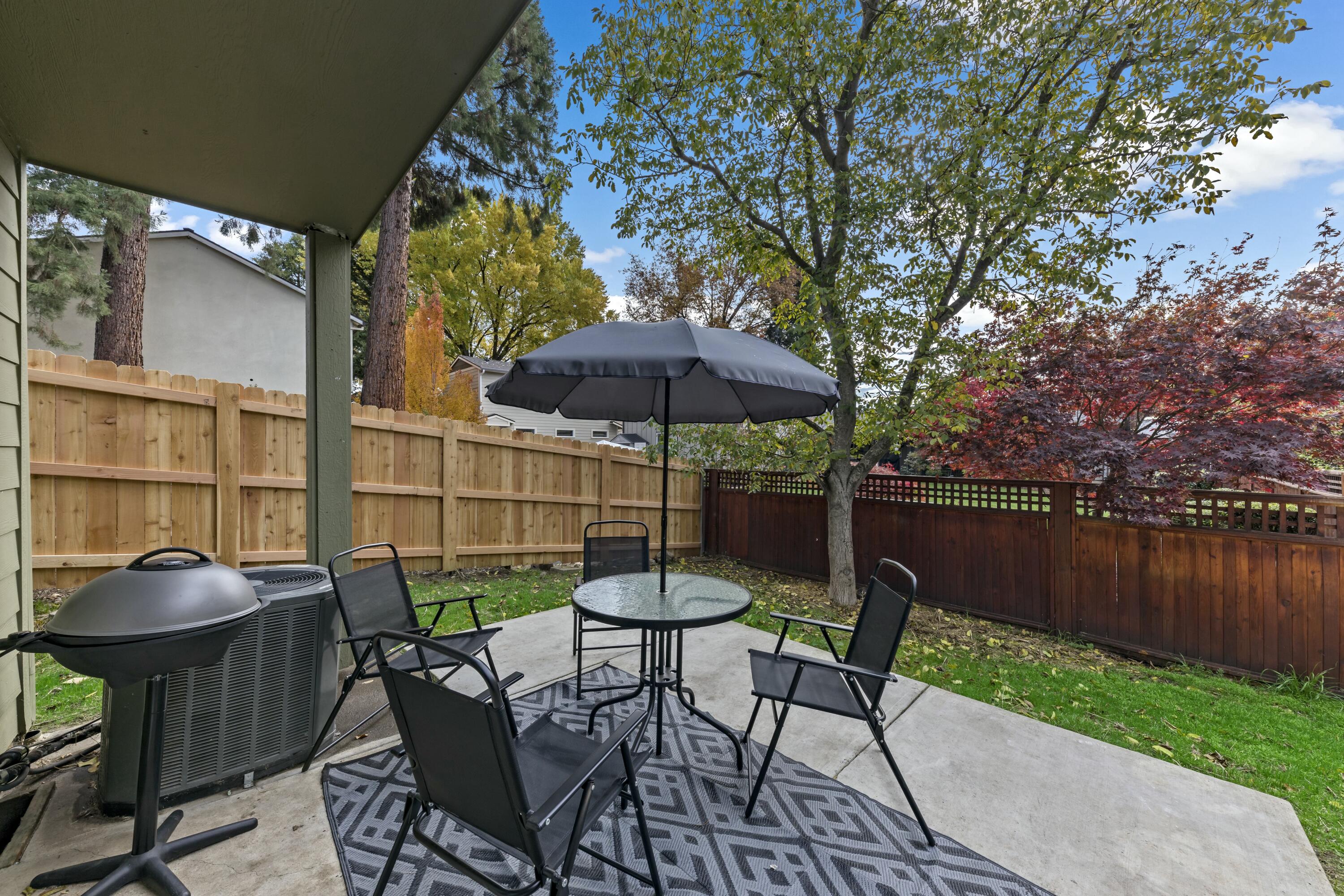 2030 Brookhurst Street, 33
