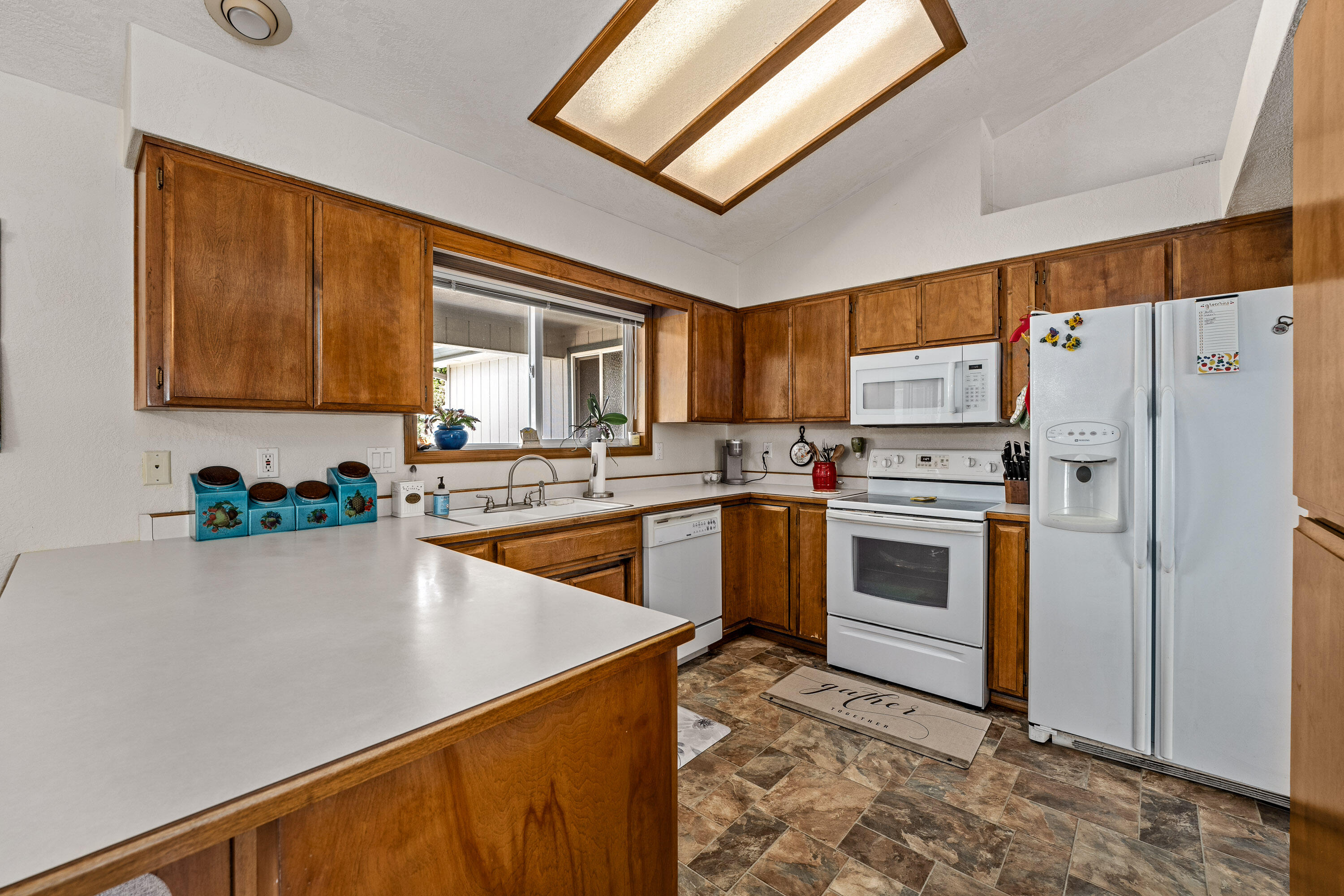 1219 Looking Glass Way