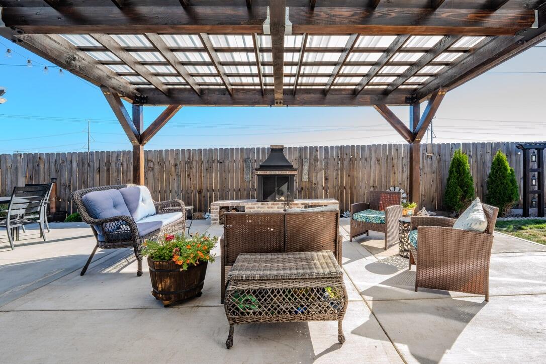2956 Agate Meadows Circle