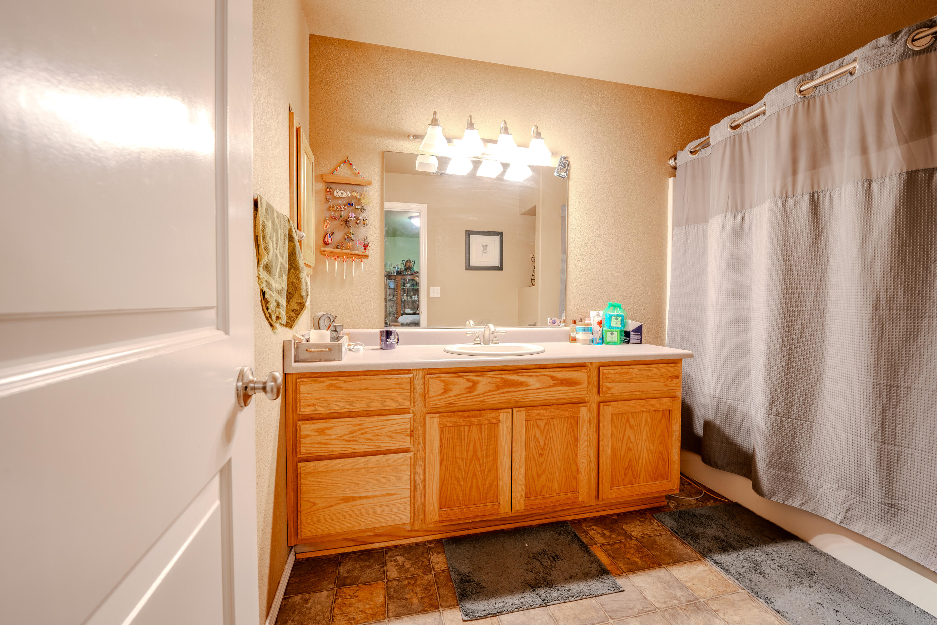 1307 SW Sturgeon Court