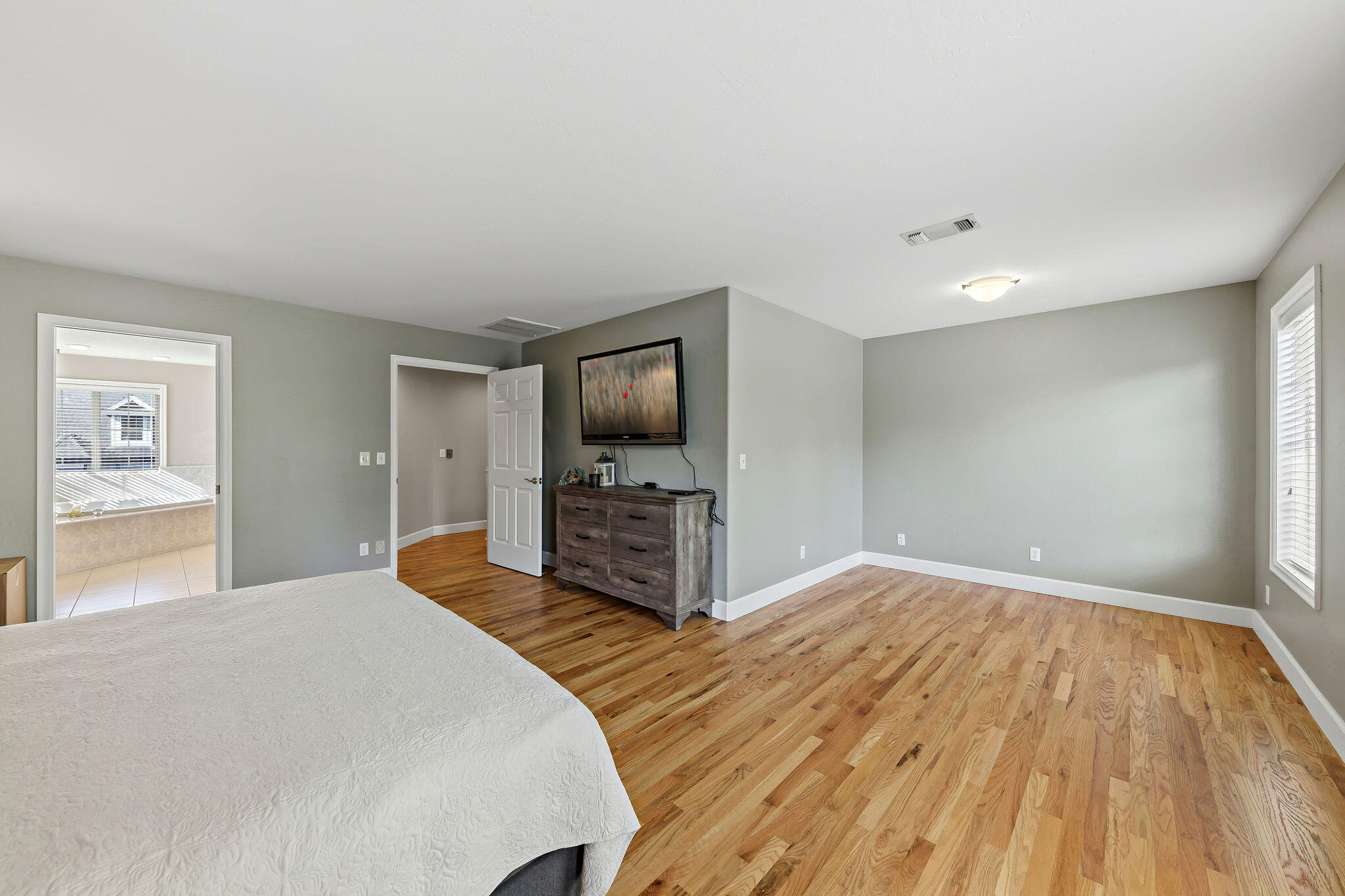 3487 Greystone Court