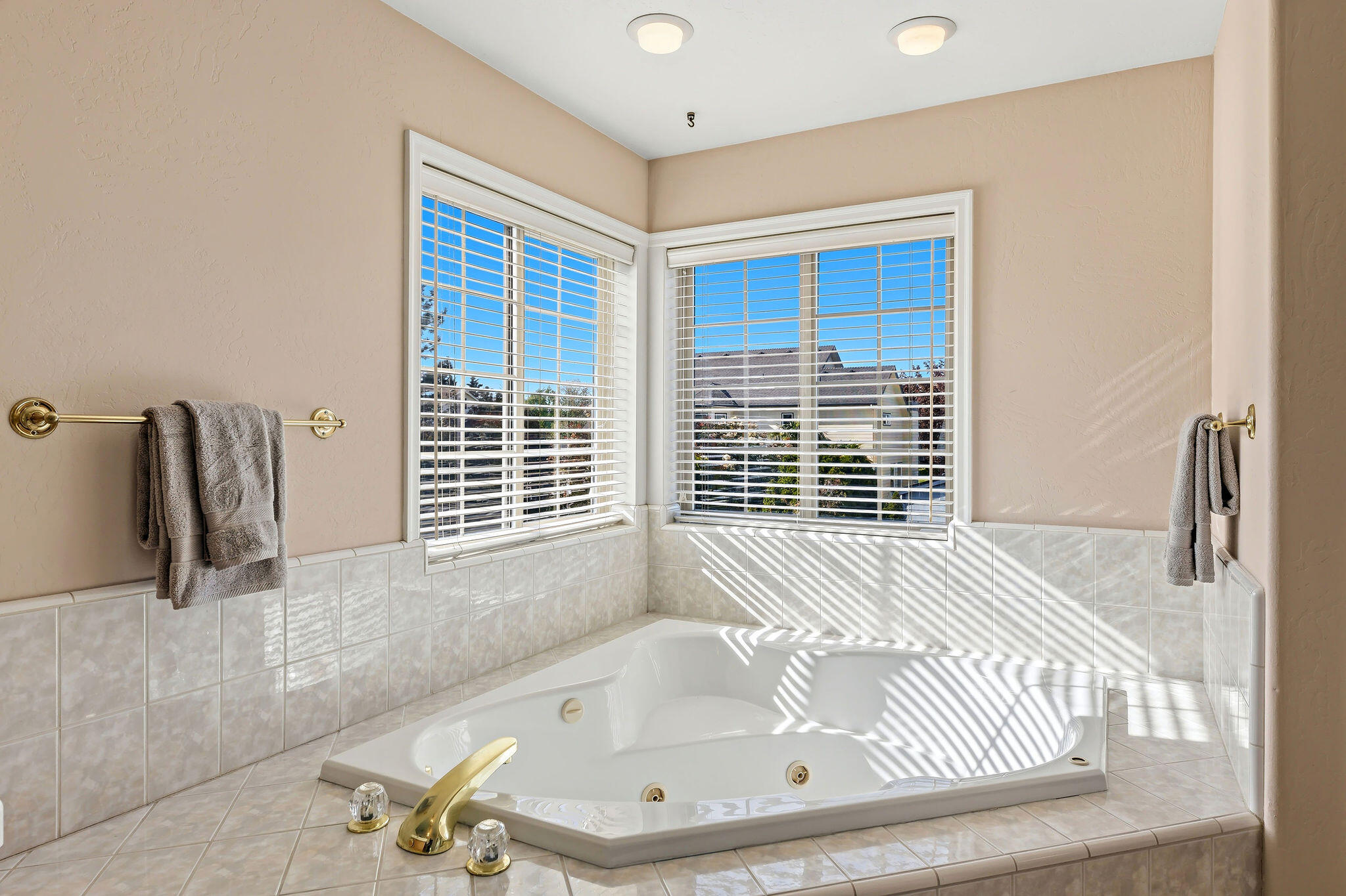 3487 Greystone Court