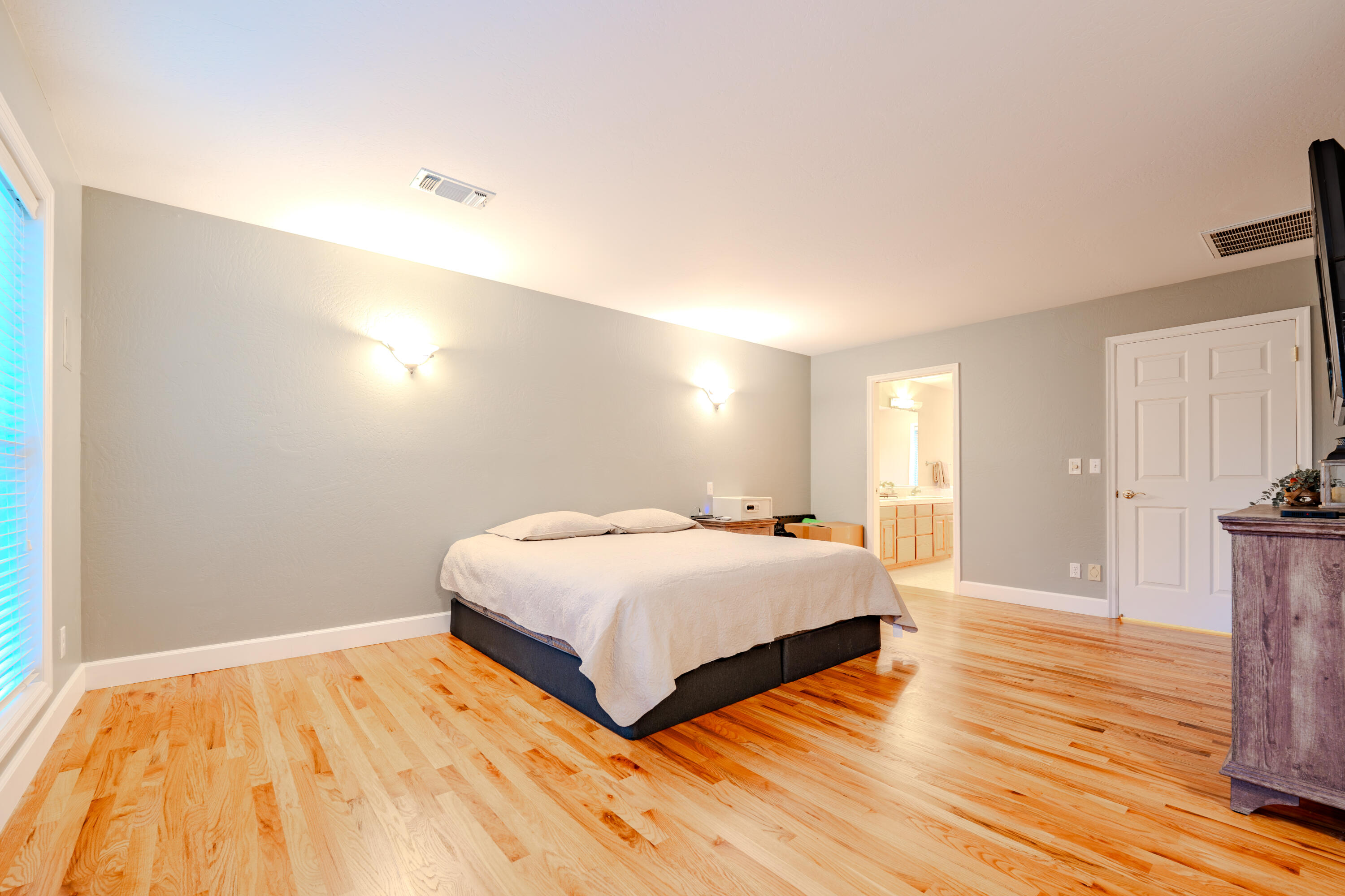 3487 Greystone Court