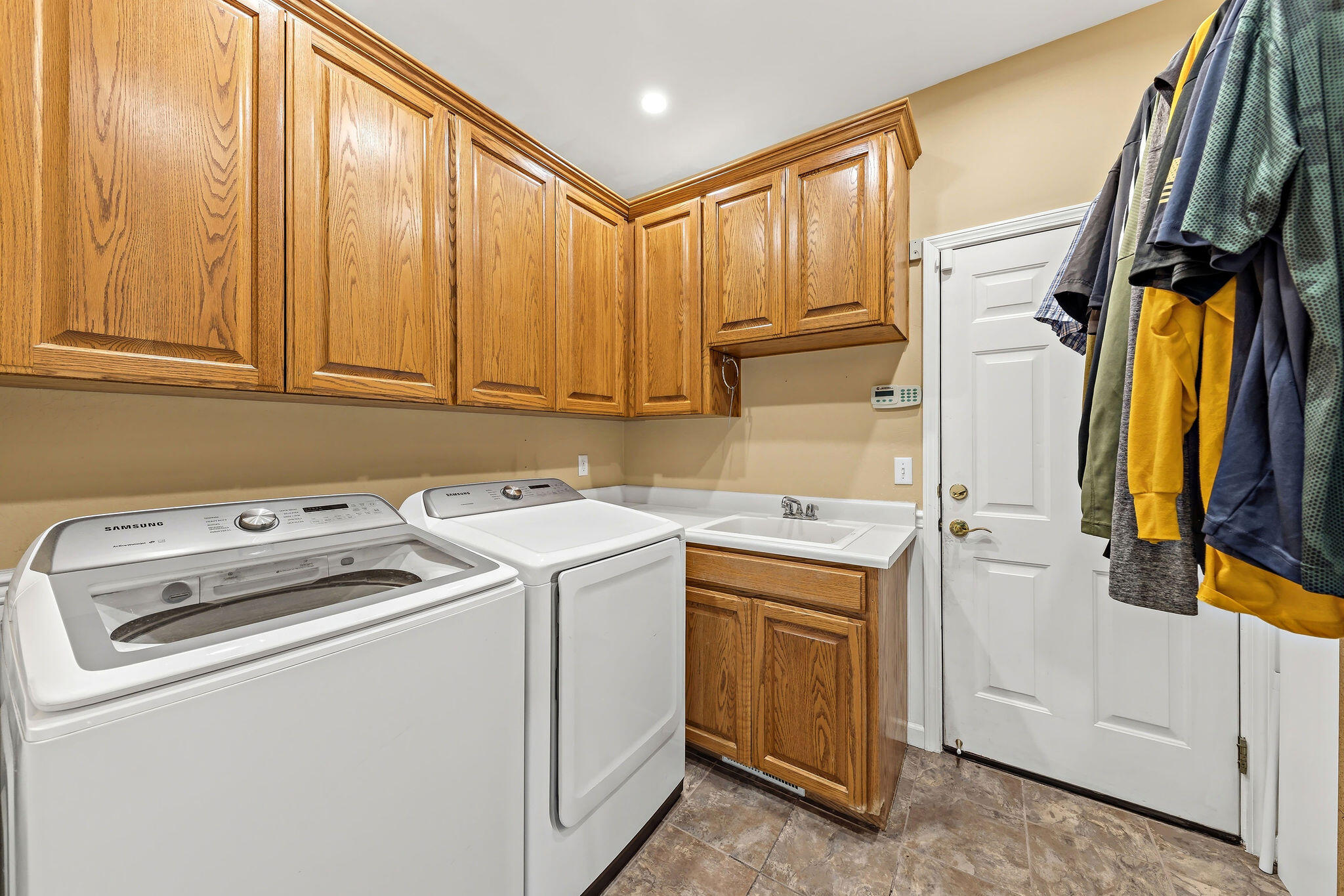3487 Greystone Court