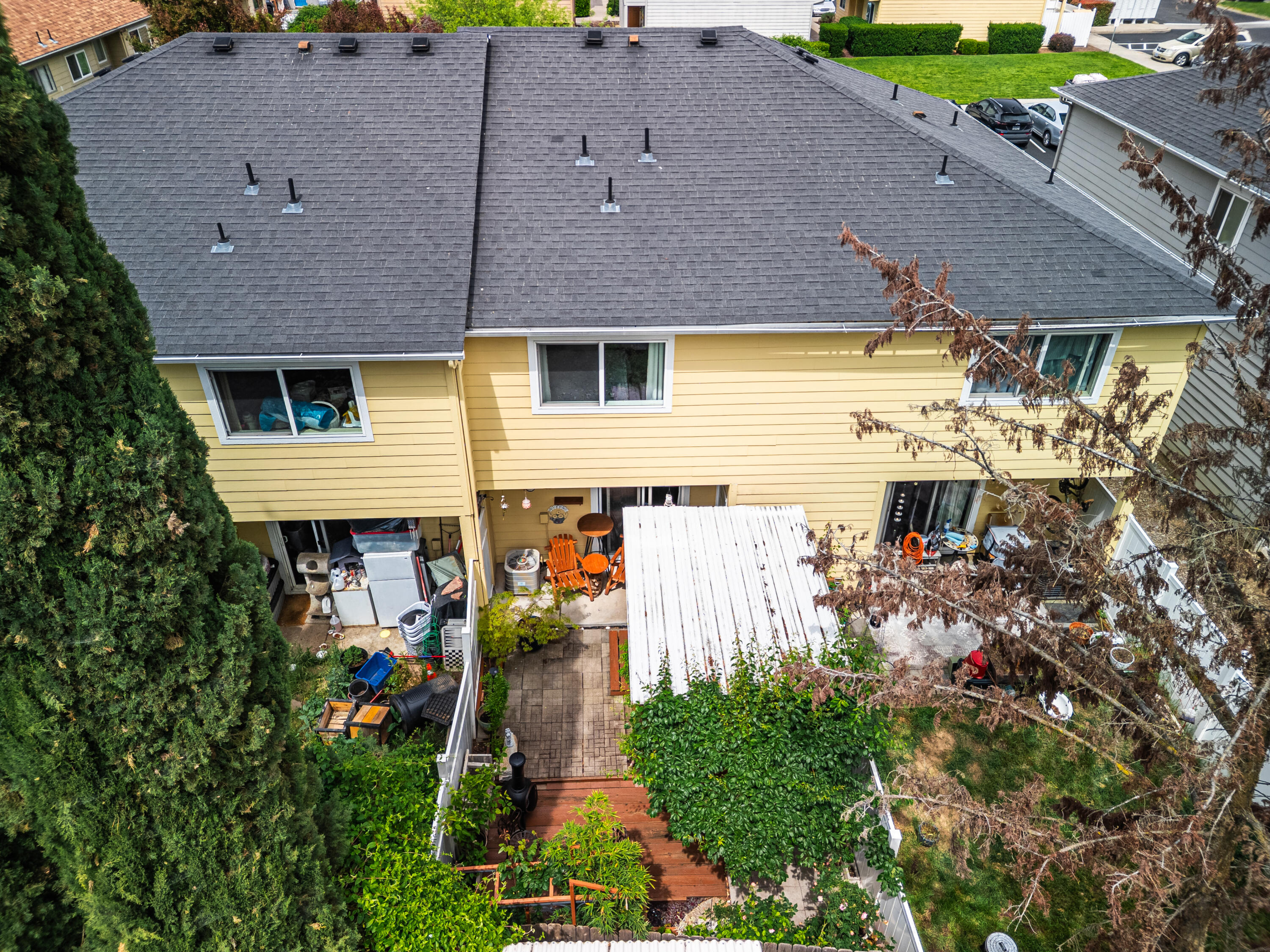 2030 Brookhurst Street, 47