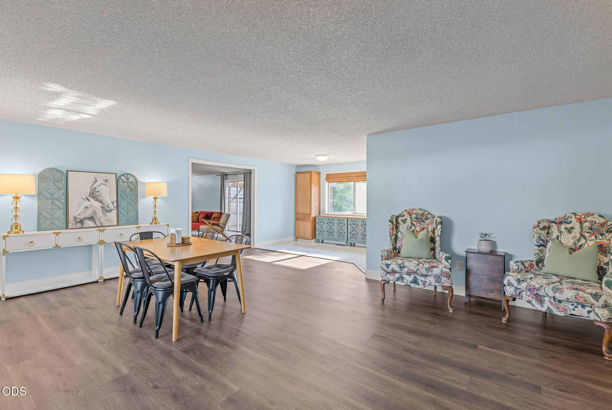 832 La Loma Drive
