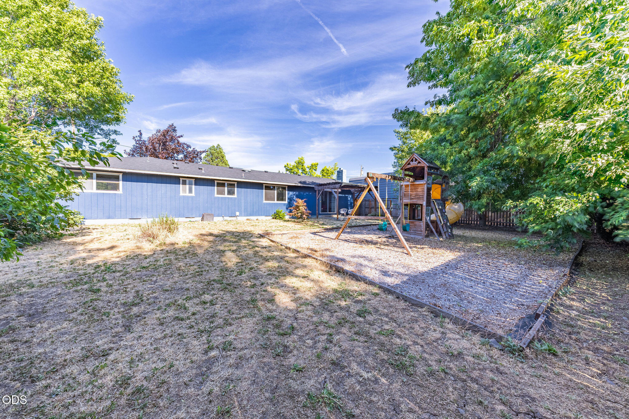 832 La Loma Drive