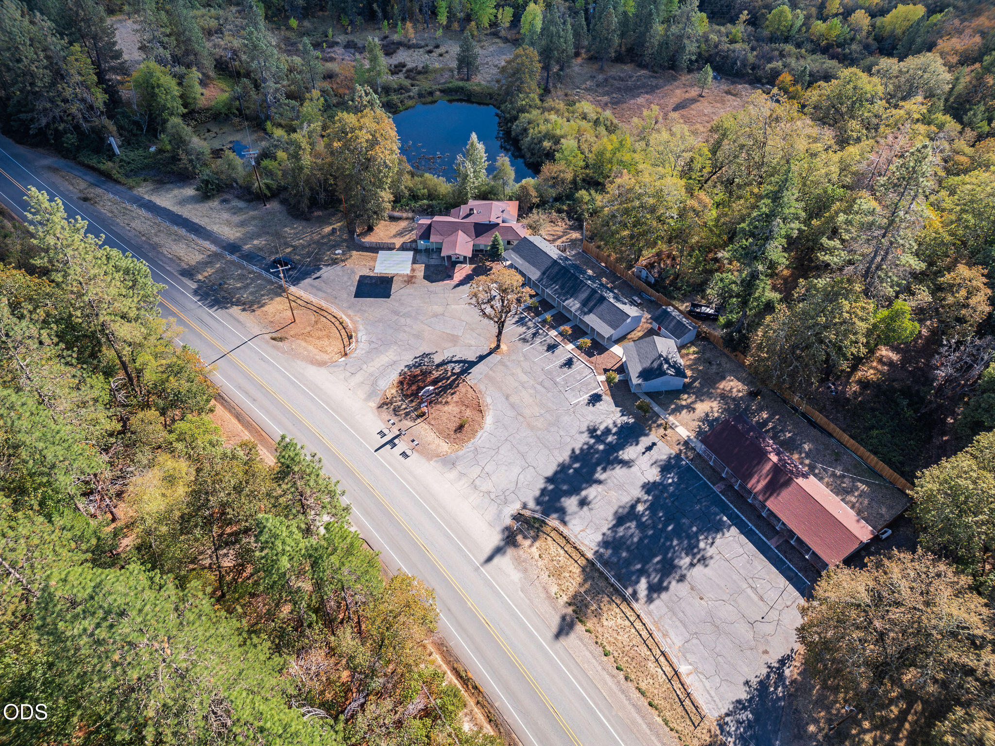 24810 Redwood
