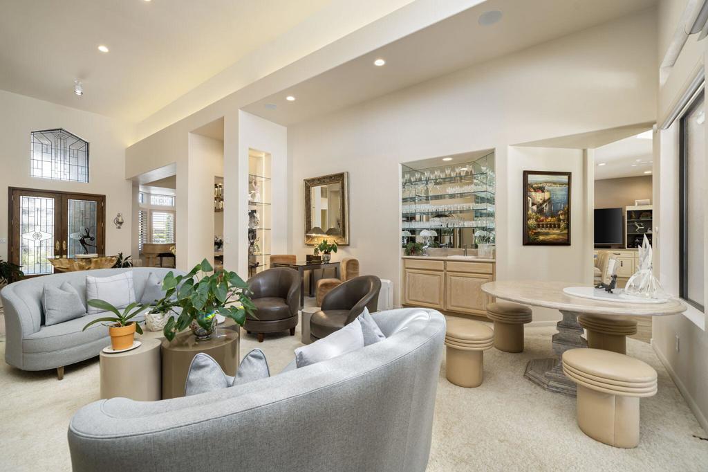 77085 Sandpiper Drive