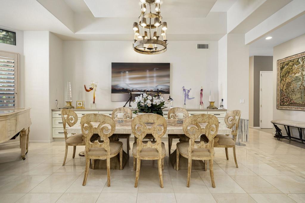 77085 Sandpiper Drive