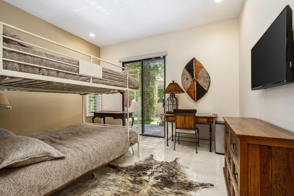 77085 Sandpiper Drive