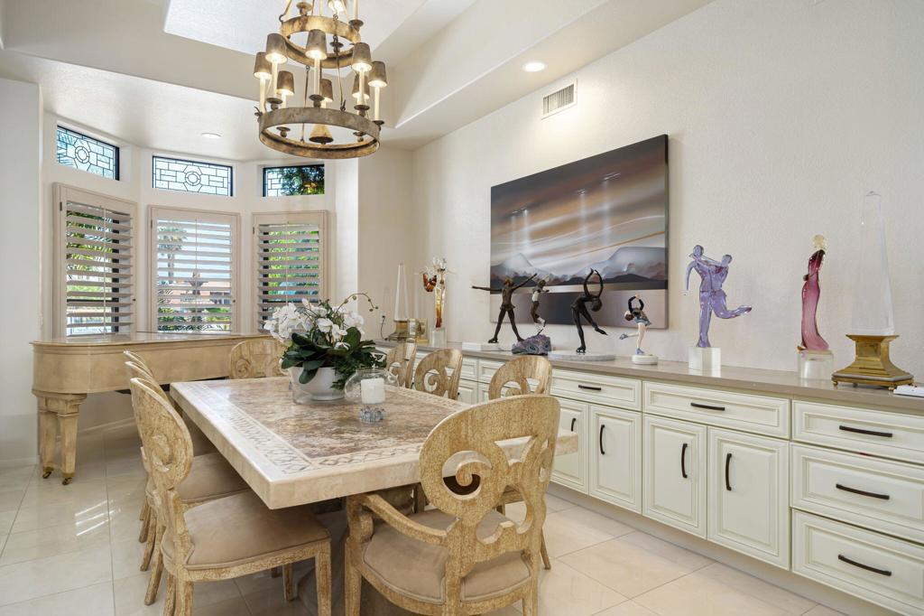 77085 Sandpiper Drive