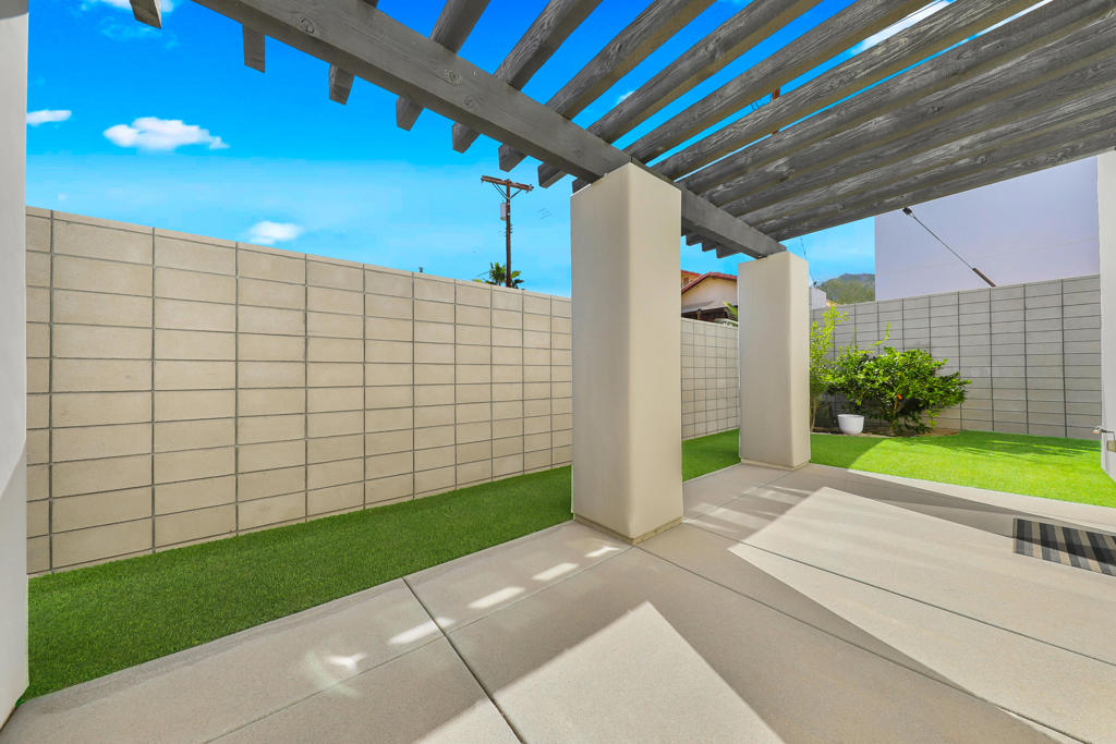 53825 Avenida Ramirez