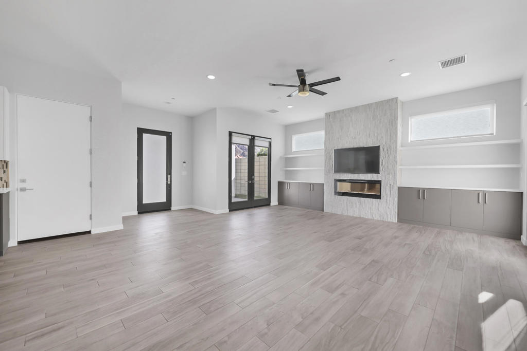 53825 Avenida Ramirez