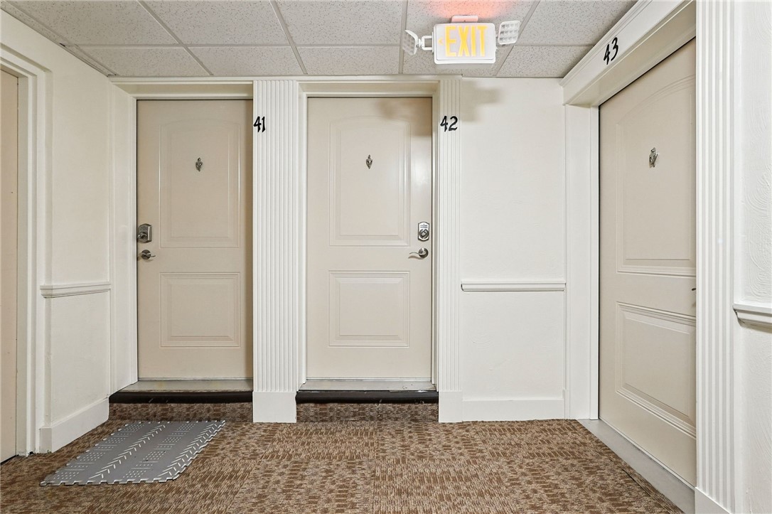 5900 Babcock Boulevard 42