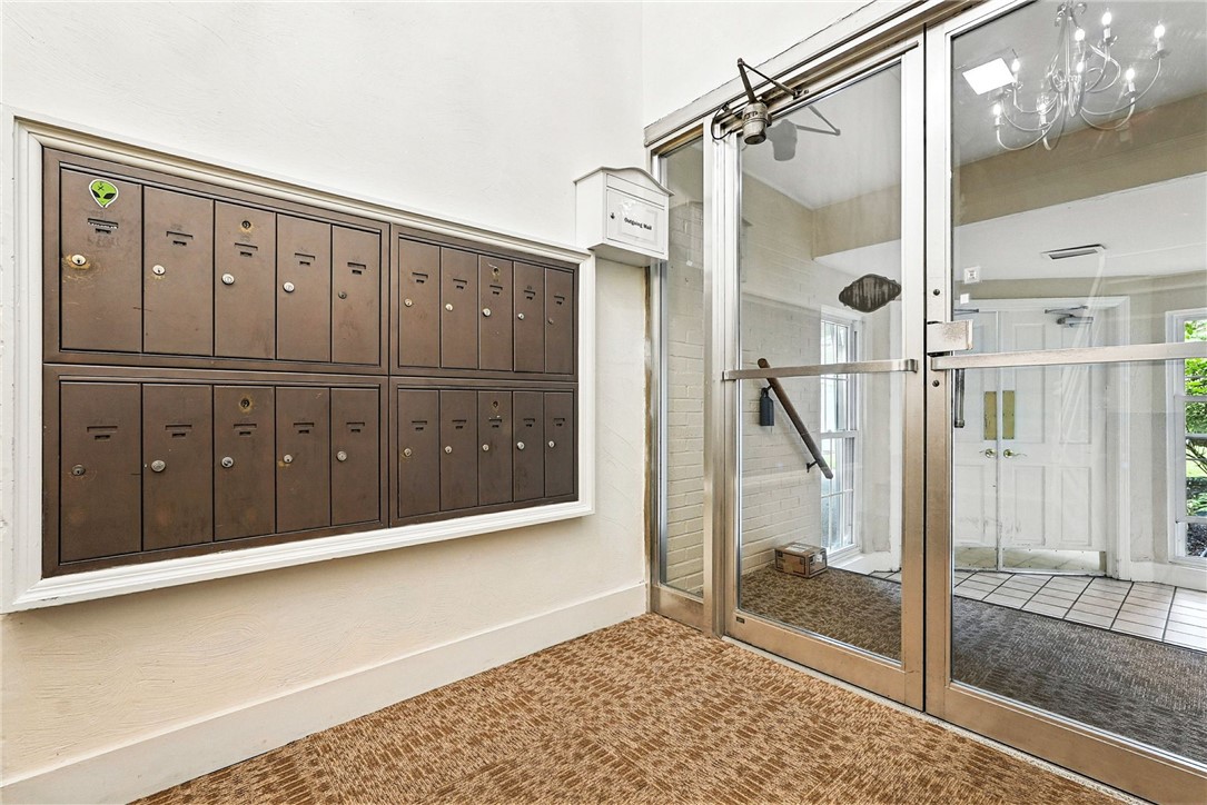 5900 Babcock Boulevard 42