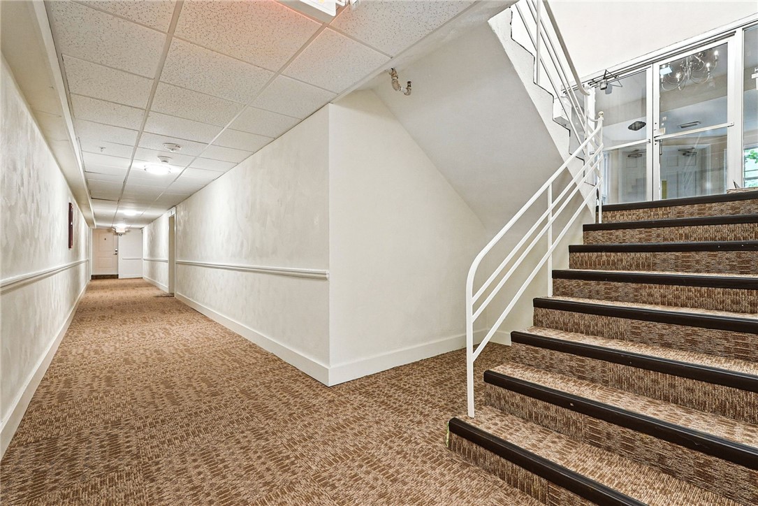 5900 Babcock Boulevard 42