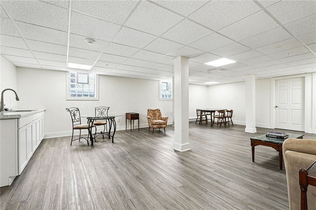 5900 Babcock Boulevard 42