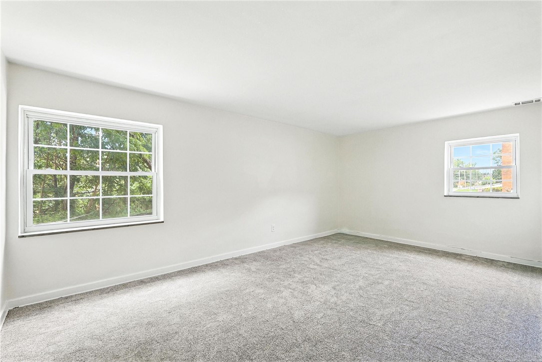 5900 Babcock Boulevard 42