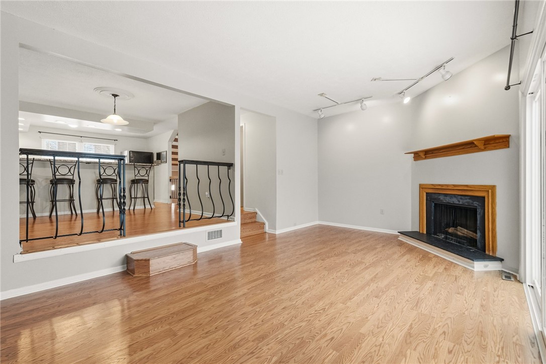 2105 Saint James Place