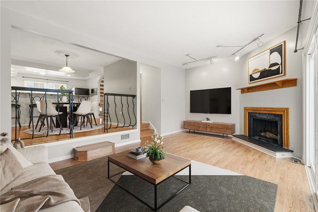 2105 Saint James Place