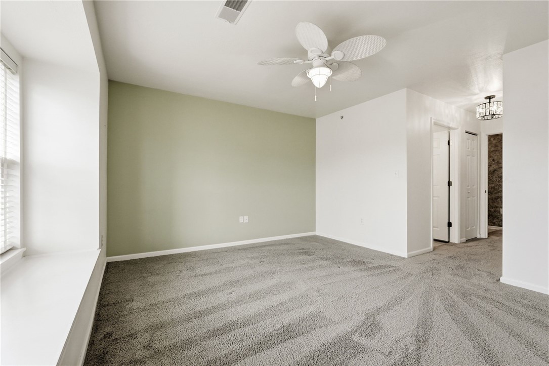 1006 Lenox Oval